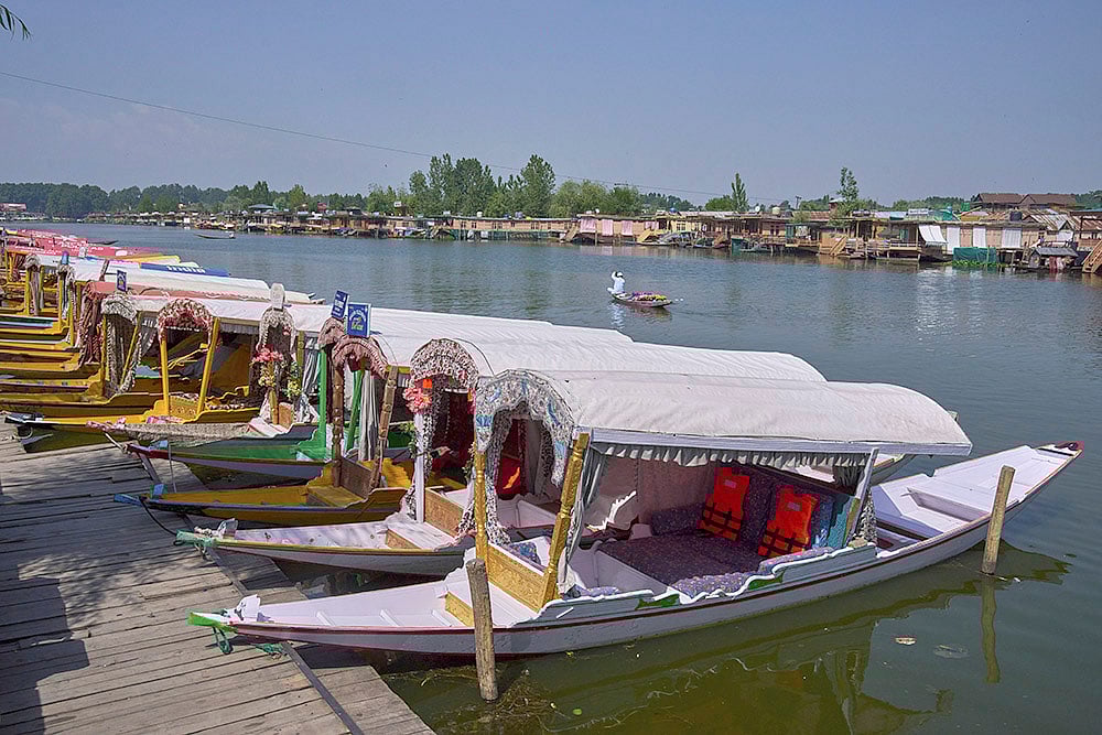 | Photo: AP/Dar Yasin : India Kashmir Tourism