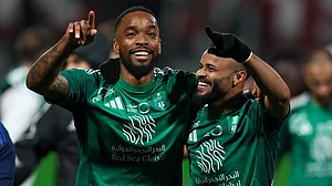 File : Al-Ahli striker Ivan Toney celebrates after scoring a goal.