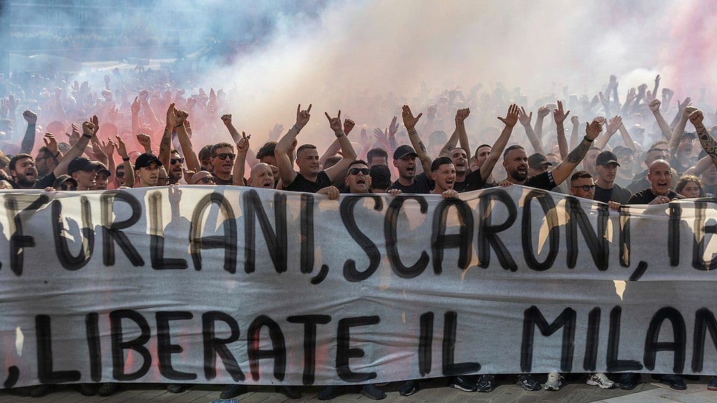 Photo: Stefano Porta/LaPresse via AP : AC Milan fans hold a protest in the square of the Portello area of Milan, Italy near the club's headquarters on Saturday, May 24, 2025.