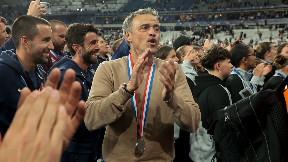 Luis Enrique celebrates PSG's cup success