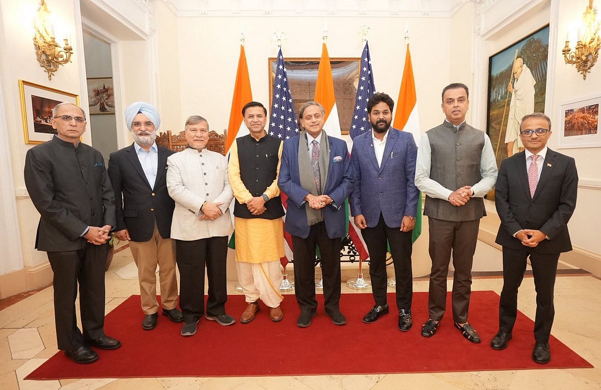 PTI : Multi-party delegation in US