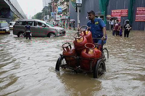 Weather: Rains in Mumbai