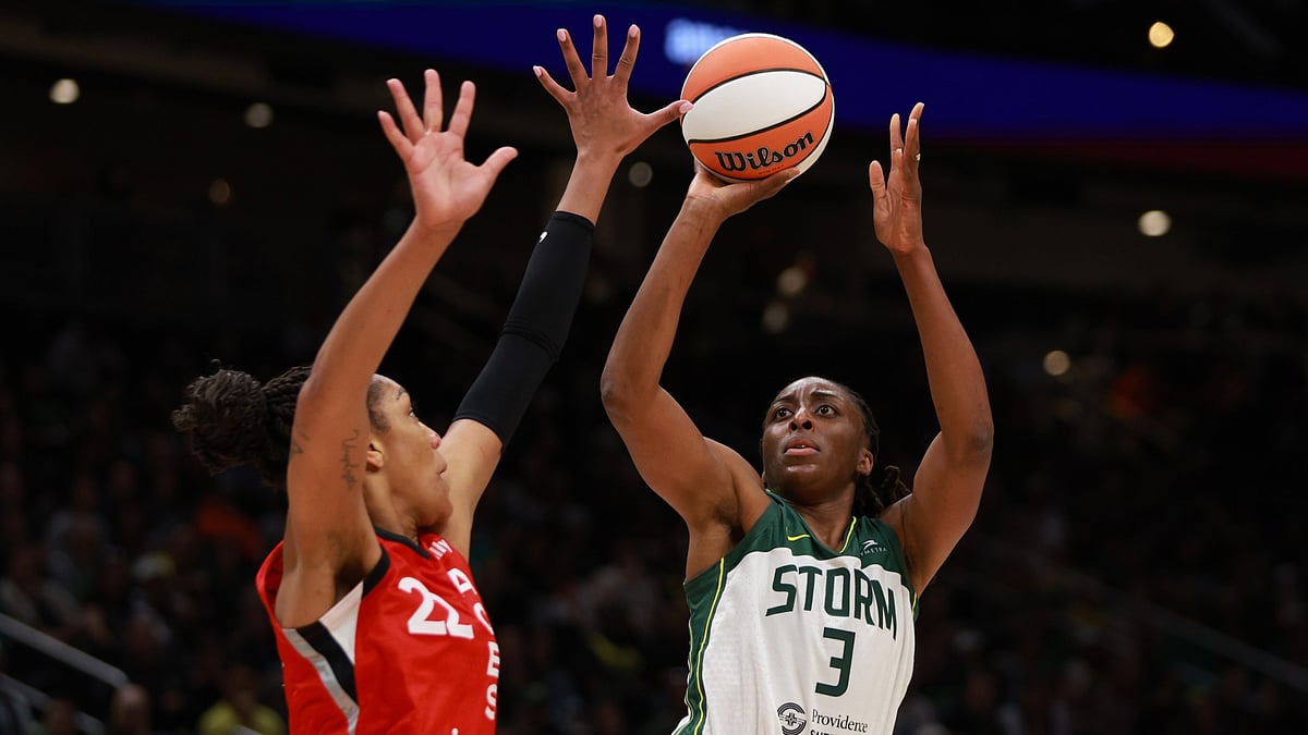 Nneka Ogwumike of the Seattle Storm shoots over A'ja Wilson of the Las Vegas Aces on May 25, 2025.