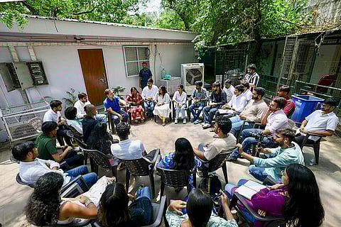 Rahu Gandhi meets DUSU students