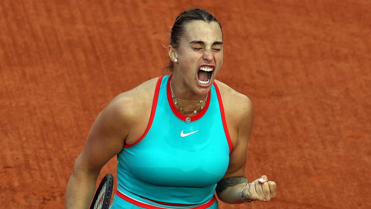File : Aryna Sabalenka celebrates at the French Open 2025.