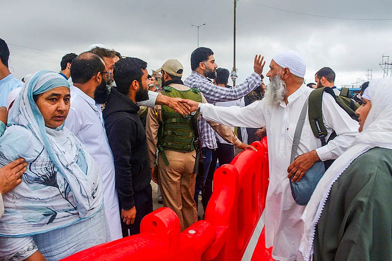 Hajj pilgrims in Srinagar