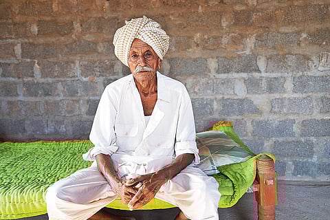 Divided Life: Senaji Alya Goyal lived in Sindh, Pakistan until 1971. He moved to the Indian side after the war