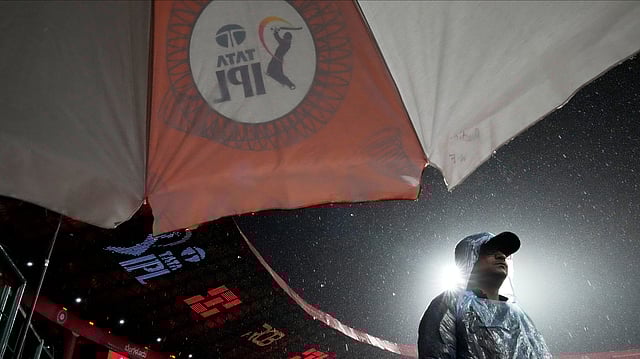 GT Vs MI, IPL 2025: What Happens If Eliminator Is Washed Out? Cut-off Time, Reserve Day – All You Need To Know