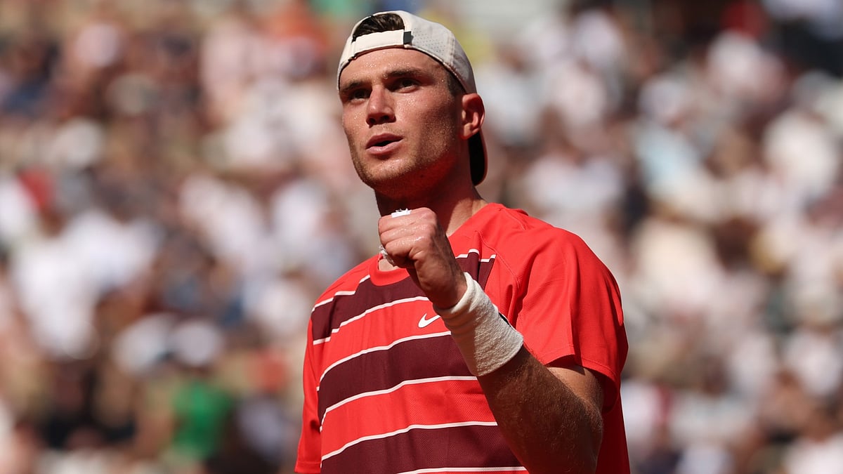 Draper and Zverev progress into French Open fourth round