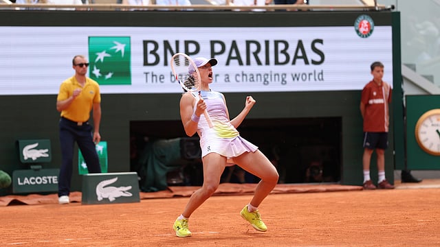 French Open: Swiatek Battles Back From A Set And Break Down To Reach Quarter-final