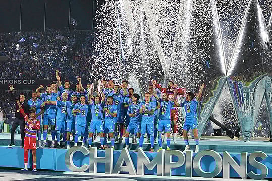 Cruz Azul Vs Vancouver Whitecaps: La Maquina Crush Caps 5-0 To Clinch Seventh CONCACAF Title
