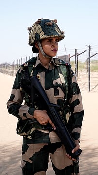 Home on the Faultline: Life Along the India–Pakistan Border