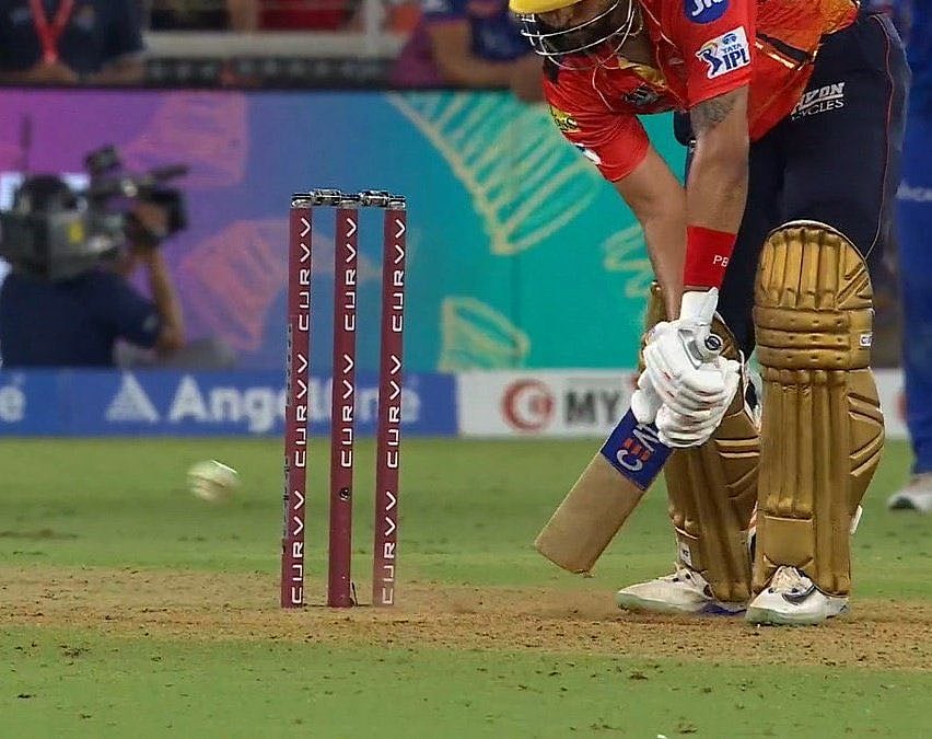 Shreyas Iyer Vs Jasprit Bumrah