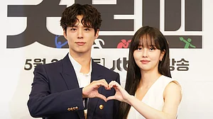 Instagram/jtbcdrama : Park Bo-gum and Kim So-hyun