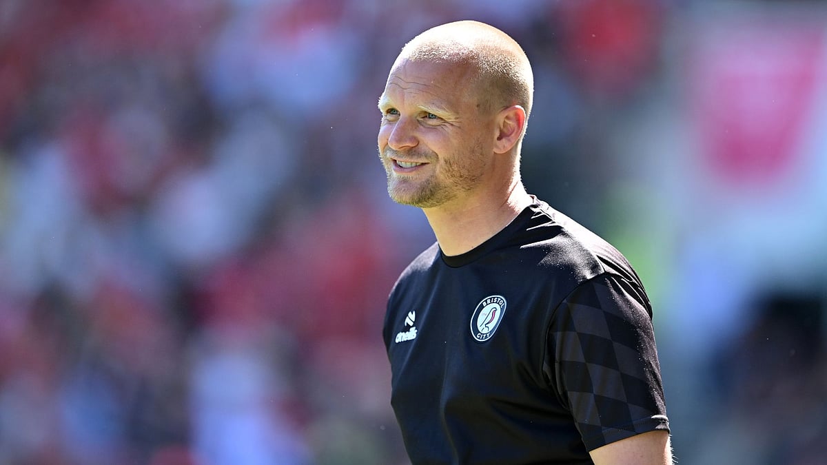 File : Liam Manning has swapped Bristol City for Norwich City.