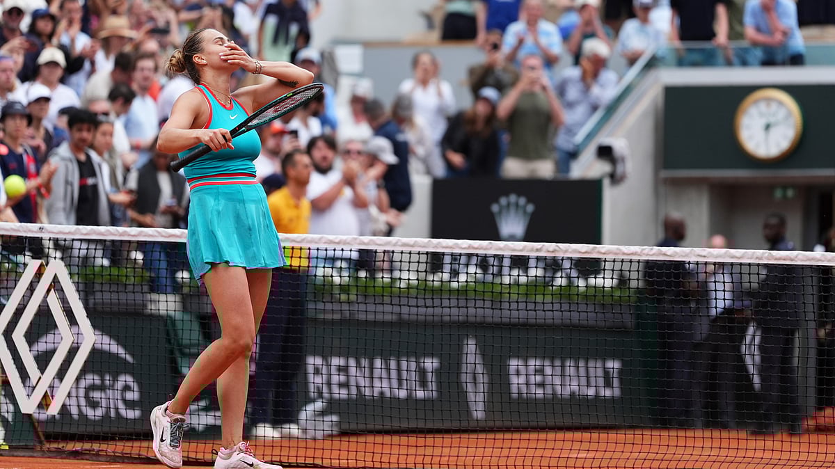 | Photo: AP/Lindsey Wasson : Aryna Sabalenka Vs Qinwen Zheng, French Open 2025: Sabalenka celebrates beating Amanda Anisimova in the fourth round match of the French Tennis Open, at the Roland-Garros stadium, in Paris, Sunday, June 1 2025. 