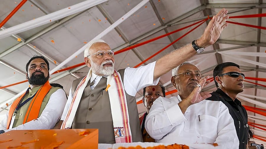 PM Modi With Bihar CM Nitish Kumar and Deputy Chief Minister Samrat Choudhary
