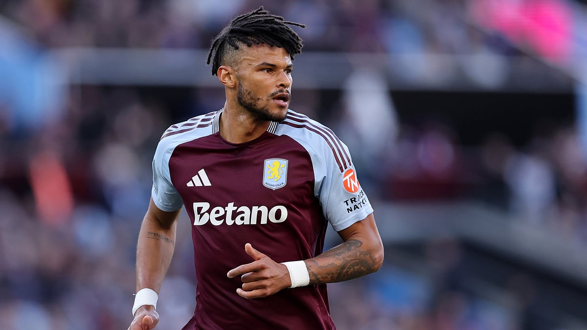 Tyrone Mings in action for Aston Villa last season - null