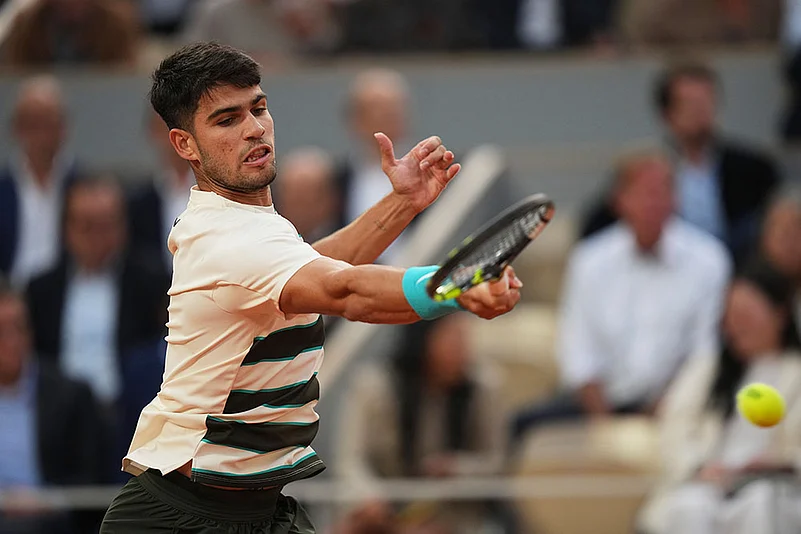 French Open Tennis Tournament: Tommy Paul vs Carlos Alcaraz