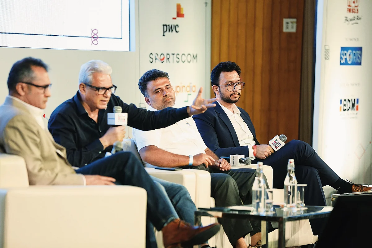 Mr. Unmish Parthasarathi, Founder & Executive Director, Picture Board Partners (Moderator); Mr. Joy Bhattacharjya, Director General FIFS; Dr. Sivaram Ambikasaran, Department of Data Science and Artificial Intelligence, Wadhwani school of Data Science and Artificial Intelligence ; Mr. Devesh Kabdwal, Boom ESports