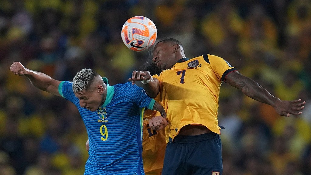 AP/Dolores Ochoa : Brazil's Richarlison, left, and Ecuador's Pervis Estupinan jump for a header during a World Cup 2026 qualifying soccer match at Banco Pichincha stadium in Guayaquil, Ecuador.