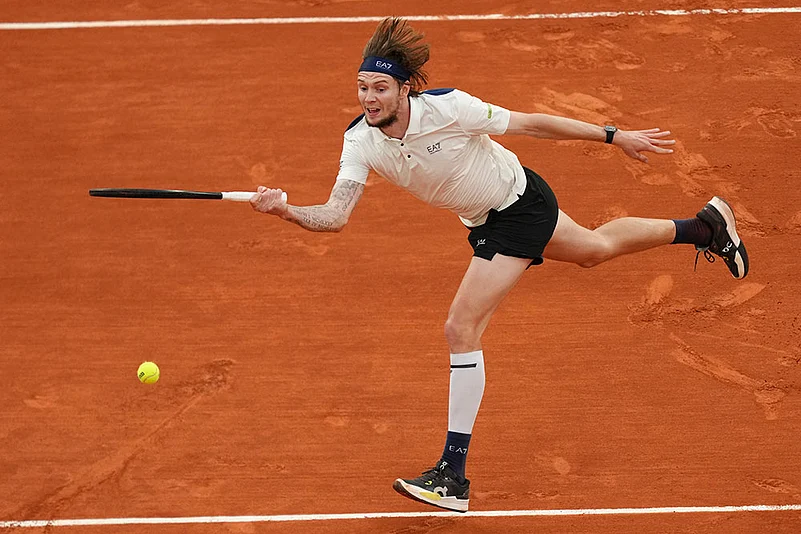 French Open 2025 Quarter-Final: Alexander Bublik vs Jannik Sinner