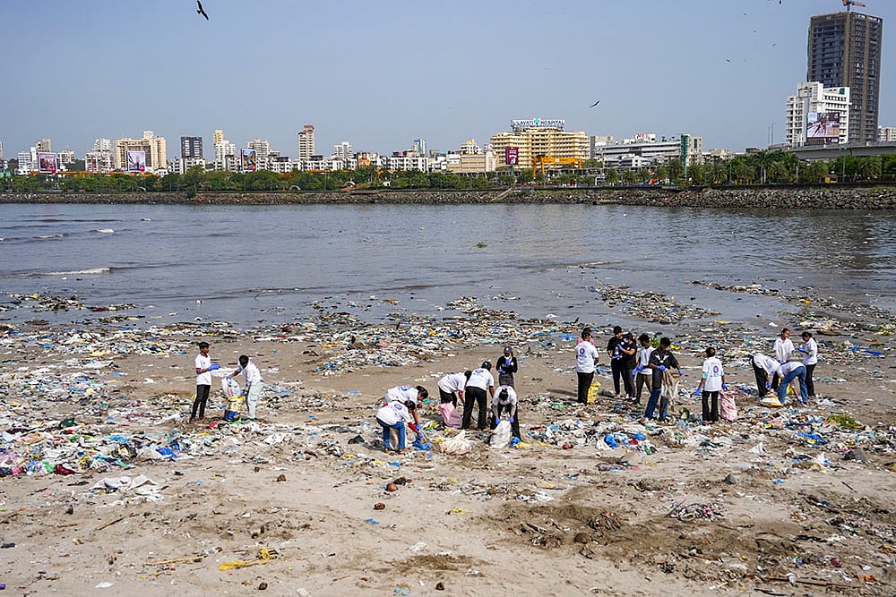 | Photo: PTI/Kunal Patil : World Environment Day