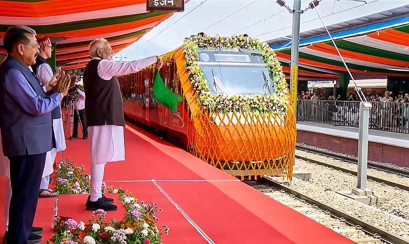 PM Modi flags off Srinagar-Katra Vande Bharat Express on FridayI