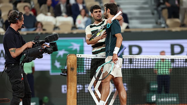 ATP French Open 2025: Carlos Alcaraz Books Final Spot As Injured Lorenzo Musetti Bows Out