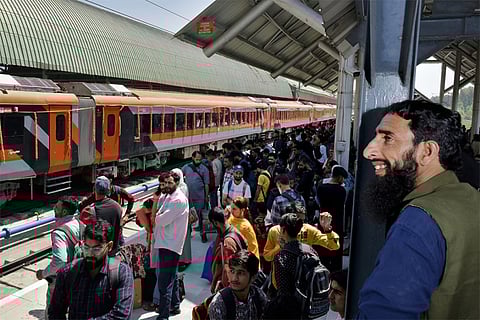 Vande Bharat Katra Srinagar