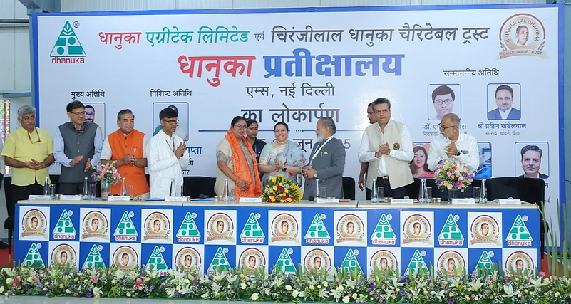 L-R Dr. M. Srinivas, Smt. Rekha Gupta, Dr. R.G. Agarwal