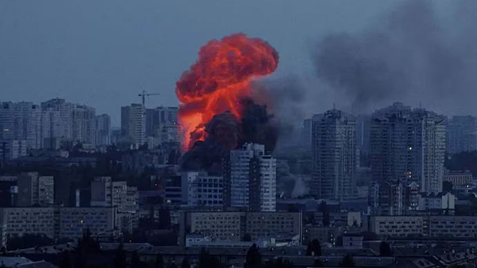 Explosion in Kyiv after Russian drone strike on June 6