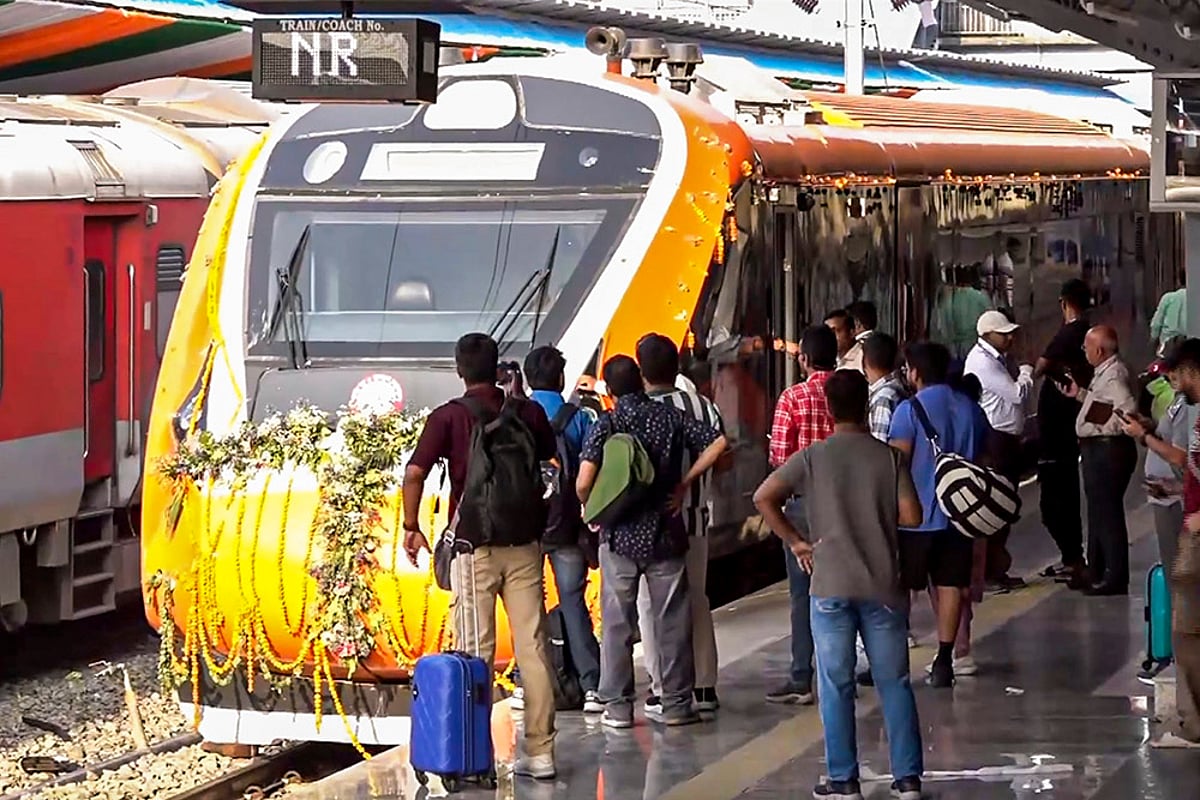 Vande Bharat train service begins in J-K