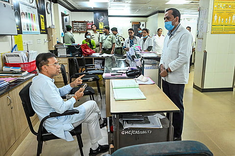 Vishwajit Rane visits state-run hospital