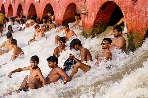 Hot summer day in Ayodhya