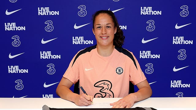 Transfers: Reigning WSL Champions Chelsea Sign Swiss International Livia Peng