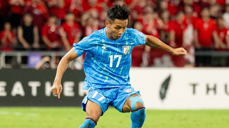 India's Lallianzuala Chhangte in action against Hong Kong in the AFC Asian Cup 2027 Qualifiers. - | Photo: X/IndianFootball