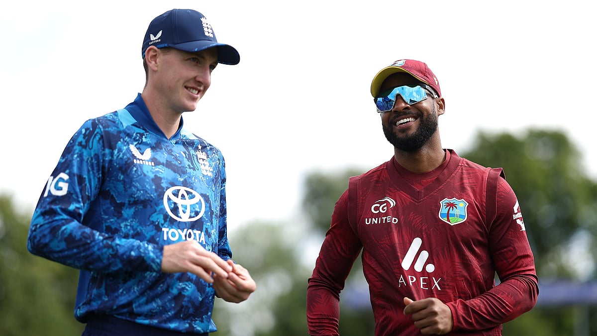 X | England Cricket  : Captain Harry Brook of England with West Indies captain Shai Hope. 