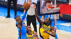 Photo: AP : The NBA Finals series between Indiana Pacers and Oklahoma City Thunder is tied 1-1.