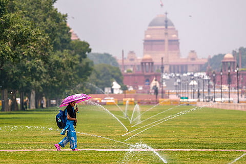 Weather: Hot day in Delhi