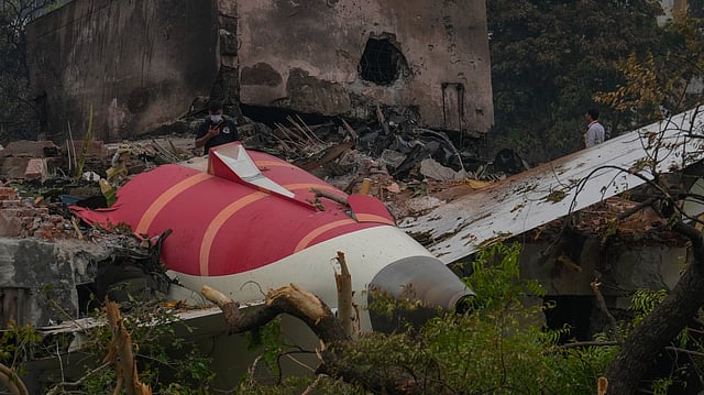 Ahmedabad Airplane Crash: Indian Cricketers Pay Tribute To Victims With Black Armbands And Silence