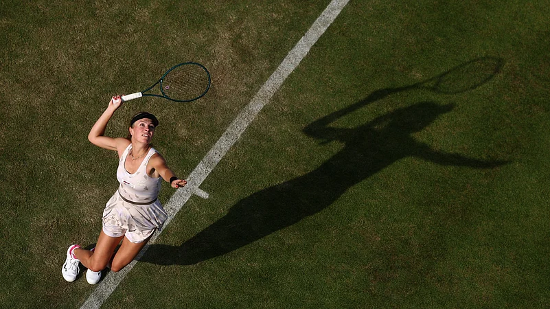 Magdalena Frech knocks out Mirra Andreeva in Berlin Open