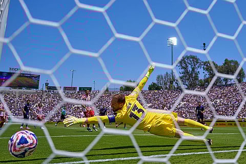 FIFA World Cup: Atletico Madrid vs Paris Saint-Germain
