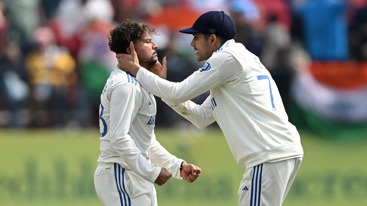 File : Shubman Gill and Kuldeep Yadav.