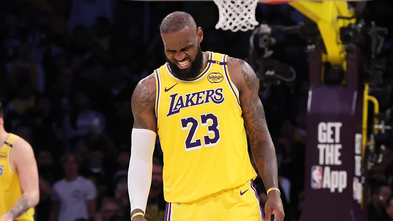 LeBron James suffered with a knee injury last season
