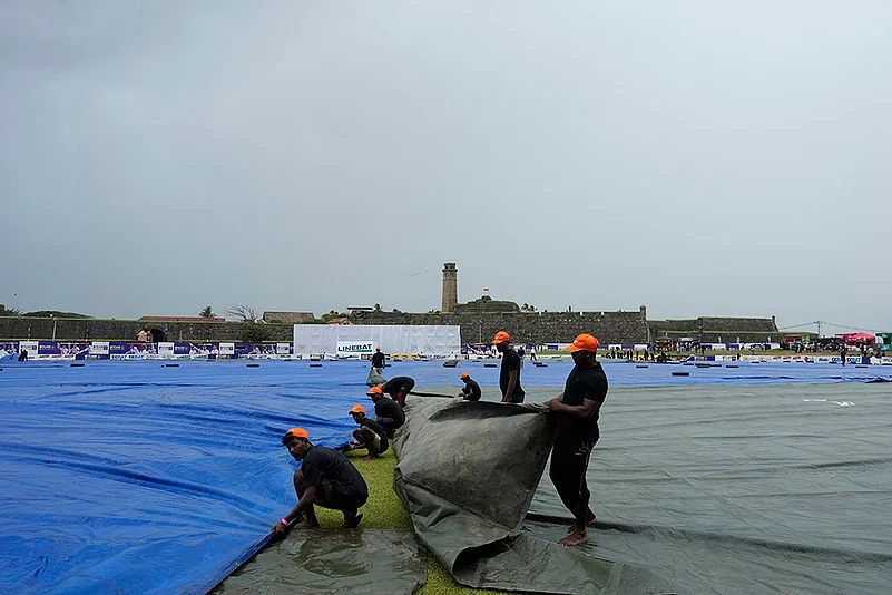 Sri Lanka vs Bangladesh, 1st cricket test day 2 photos from Galle_Rain delays