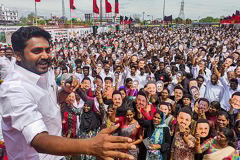 DMK youth wing's protest in Madurai