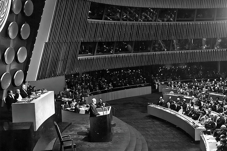 Over the Years: Former US President Eisenhower speaking at the UN in 1953. The US’ Atoms for Peace programme helped Iran develop civilian nuclear technology - | Photo:United Nations/IAEA