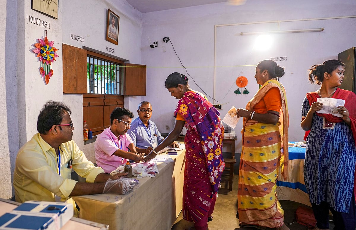 @CEOWestBengal via PTI Photo : A polling booth during the by-election to the Kaliganj assembly seat in West Bengal's Nadia district.