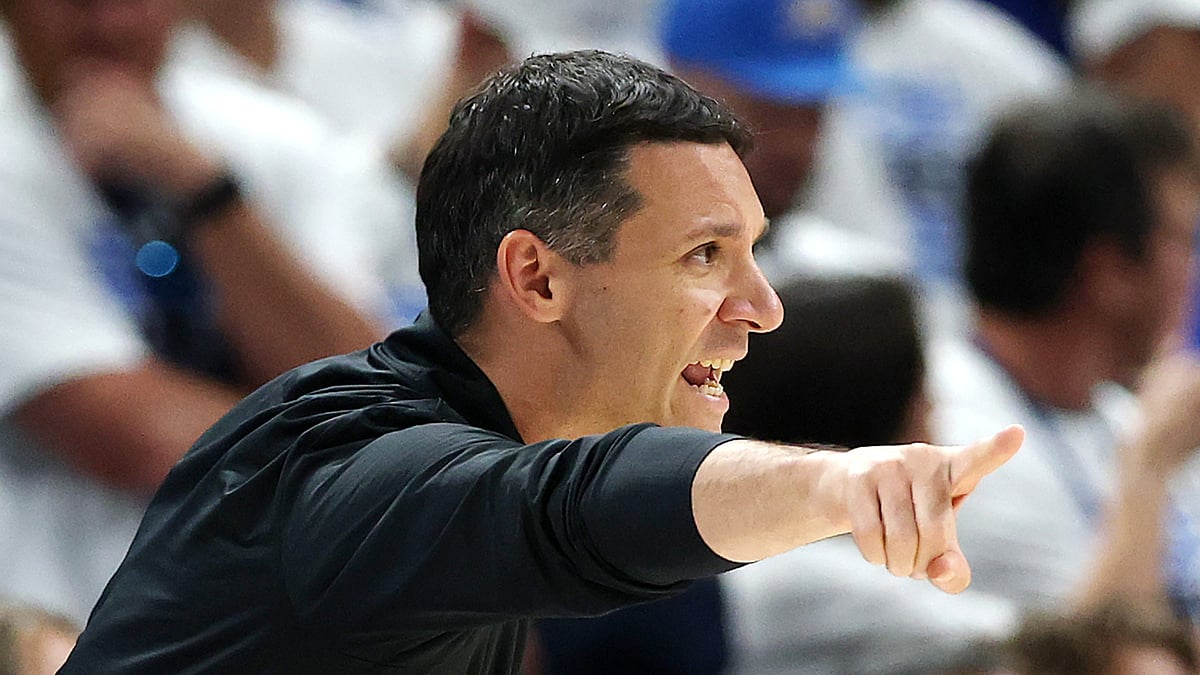 Oklahoma City Thunder coach Mark Daigneault